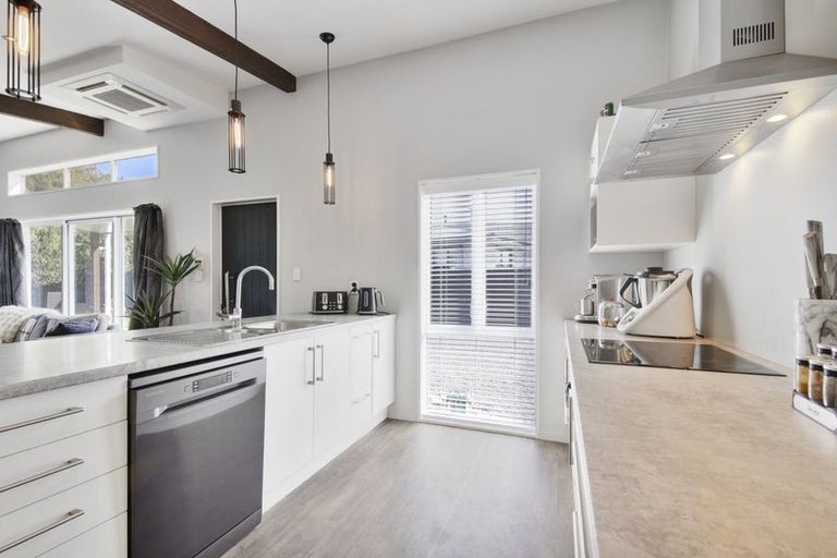 Photo of property in 7 Newnham Street, Rangiora, 7400