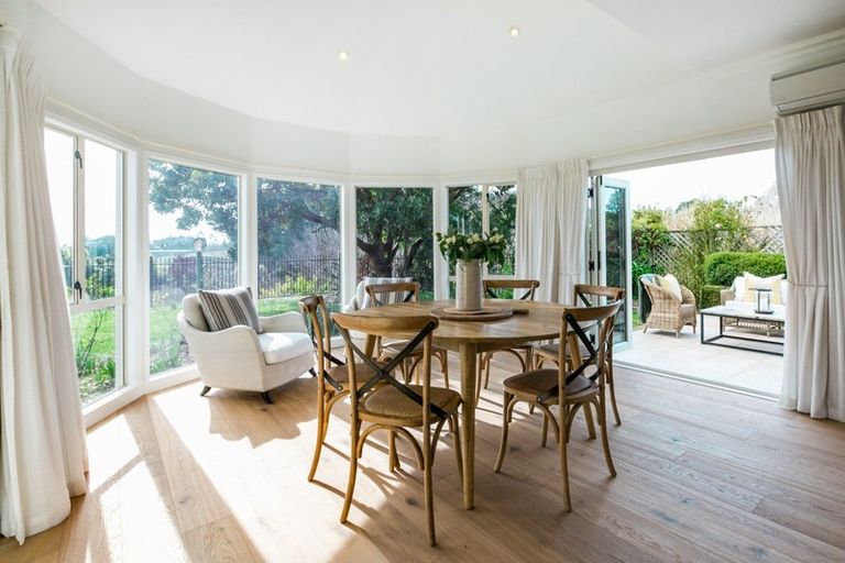 Photo of property in 130 Margaret Avenue, Havelock North, 4130