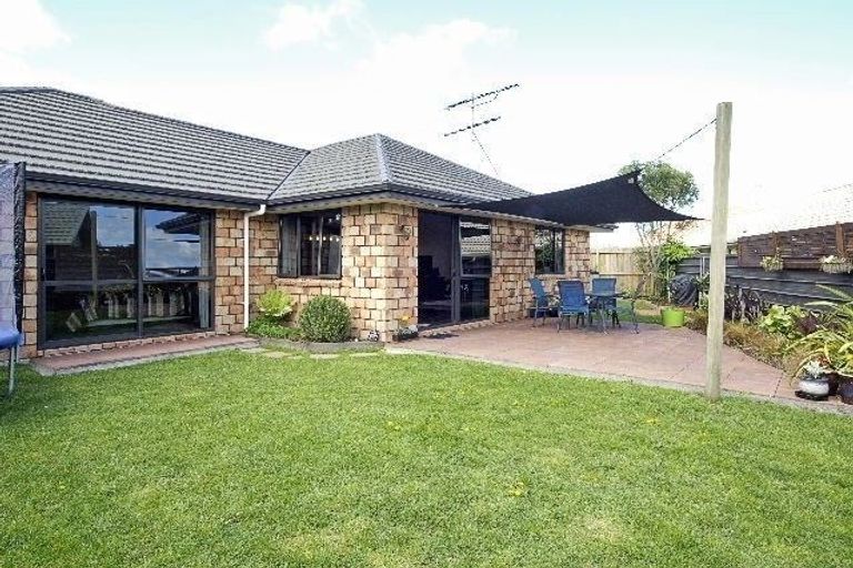 Photo of property in 10a Valley Road, Waiuku, 2123