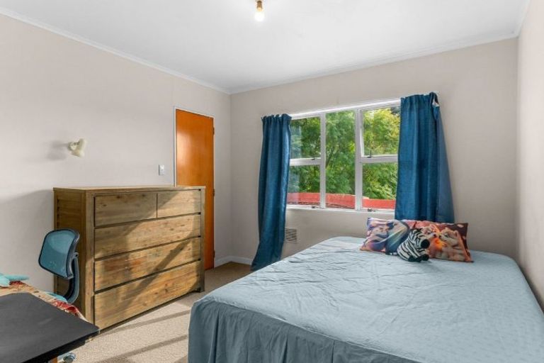 Photo of property in 6 Whareora Road, Kensington, Whangarei, 0112