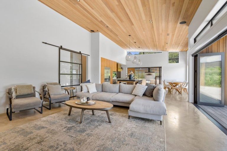 Photo of property in 15 Edgewater Place, Matapouri, Whangarei, 0173