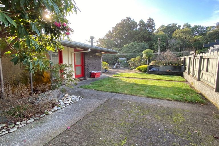 Photo of property in 22 Stanton Crescent, Karoro, Greymouth, 7805