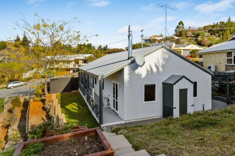 Photo of property in 15 Aronui Road, Bridge Hill, Alexandra, 9320