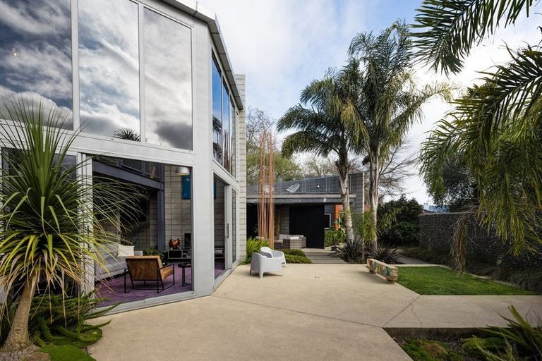 Photo of property in 30 Thornton Road, Cambridge, 3434