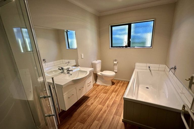 Photo of property in 6 Moonsail Drive, Whitby, Porirua, 5024