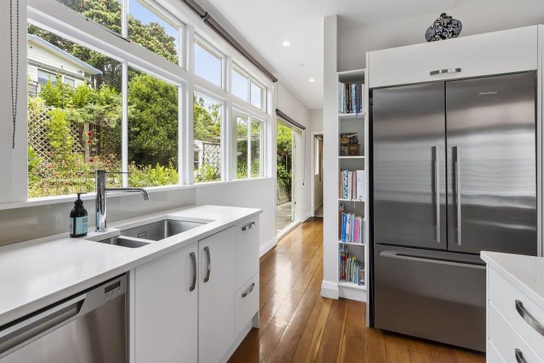 Photo of property in 41b Kenya Street, Ngaio, Wellington, 6035