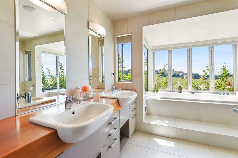 Photo of property in 102 Jackson Road, Hamurana, Rotorua, 3096