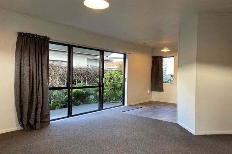 Photo of property in 3/708 Terrace Road, Parkvale, Hastings, 4122