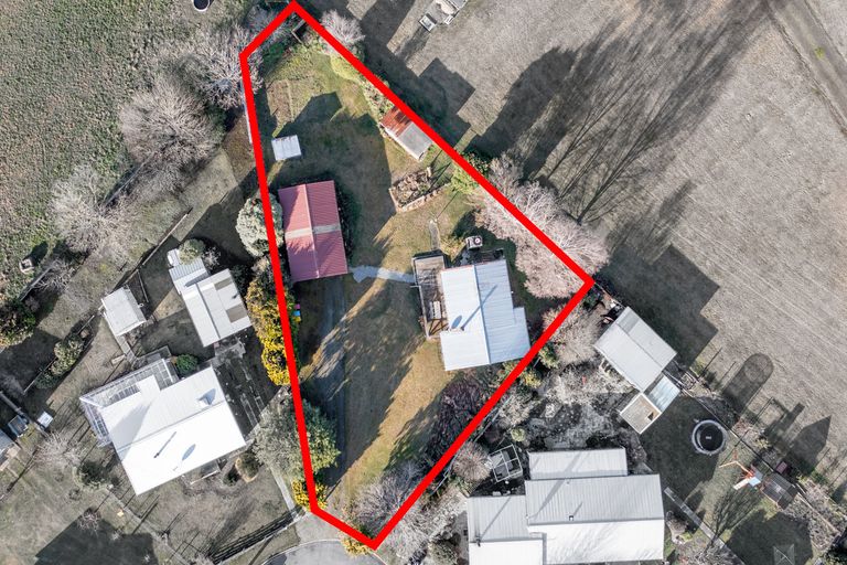 Photo of property in 6 Ormaglade Place, Millers Flat, Roxburgh, 9572