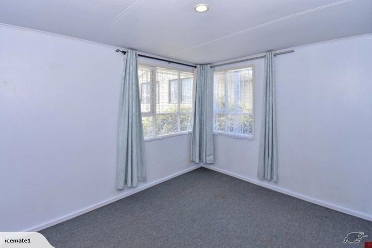 Photo of property in 18 Olive Crescent, Papatoetoe, Auckland, 2025