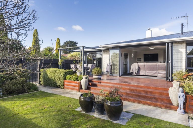 Photo of property in 38 Henare Street, West End, Palmerston North, 4412