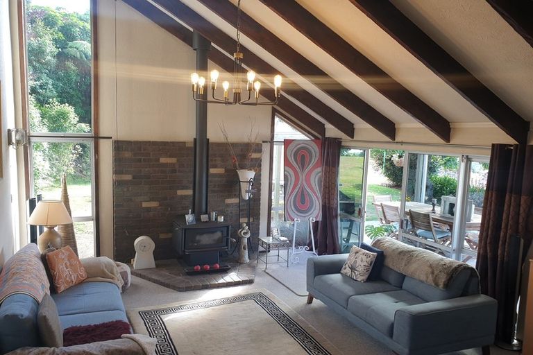 Photo of property in 72 Mountain Road, Western Heights, Rotorua, 3015