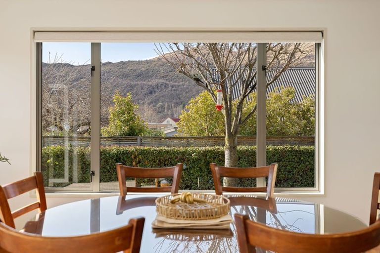 Photo of property in 84 Cotter Avenue, Arrowtown, 9302