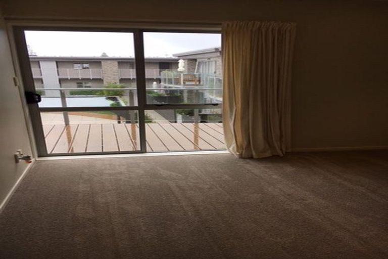 Photo of property in 311/252 Centreway Road, Orewa, 0931