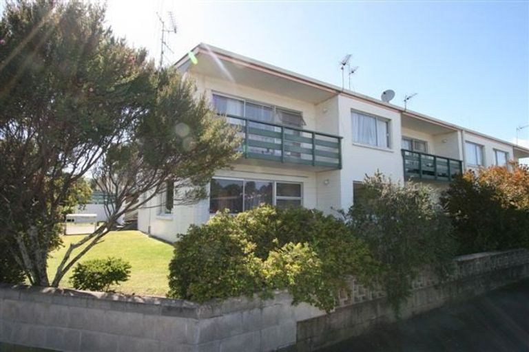 Photo of property in 1/16 Park Street, Tauranga, 3110
