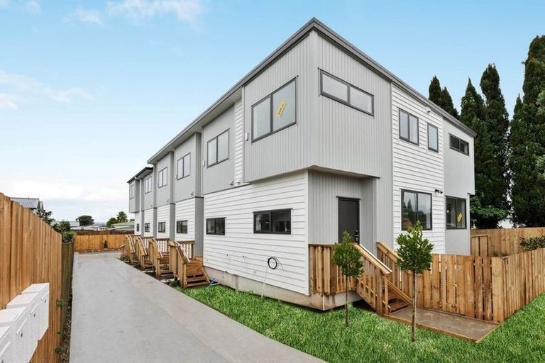 Photo of property in 3/73 Dominion Road, Papakura, 2110