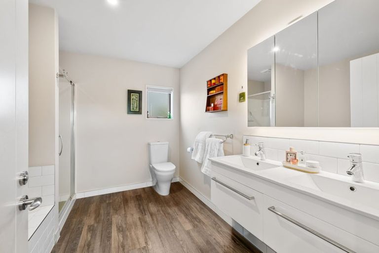 Photo of property in 11 Plynlimon Road, Fendalton, Christchurch, 8052