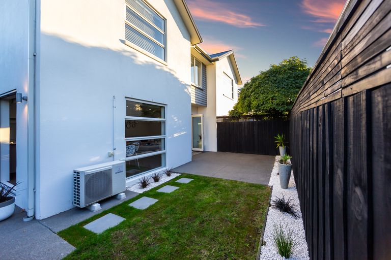 Photo of property in 535 Barbadoes Street, Edgeware, Christchurch, 8013