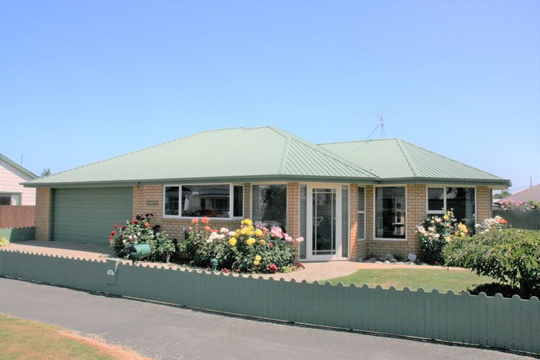 Photo of property in 118 Argyle Street, Mosgiel, 9024