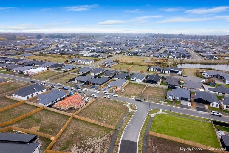 Photo of property in 18 Timara Crescent, Marshland, Christchurch, 8083