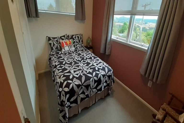 Photo of property in 31 Yorke Road, Haruru, 0204