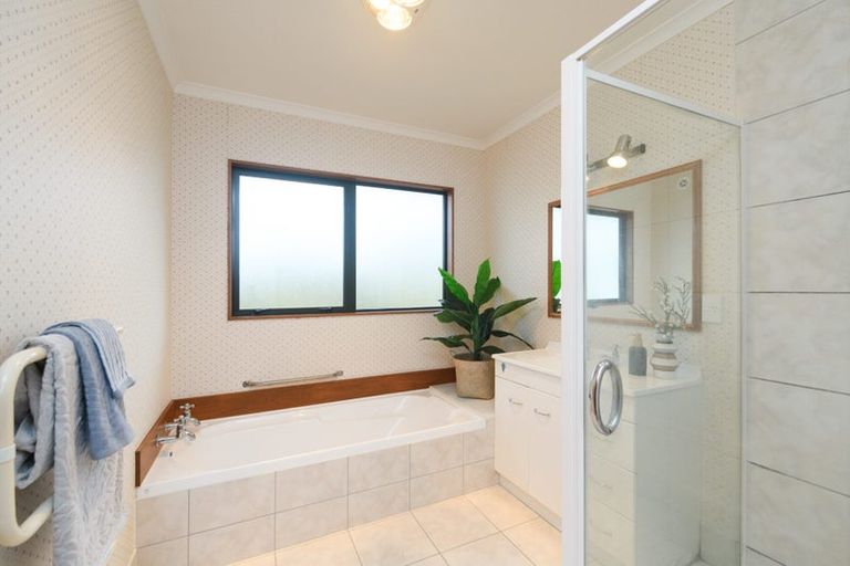 Photo of property in 7 Celtic Court, Roslyn, Palmerston North, 4414