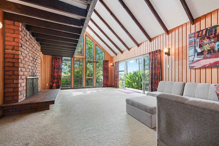 Photo of property in 1 Deseret Road, Temple View, Hamilton, 3218