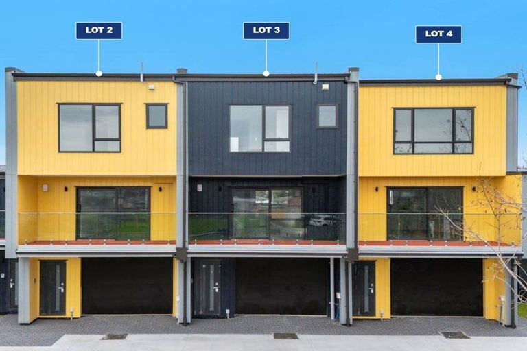 Photo of property in 10c White Road, Manurewa, Auckland, 2102