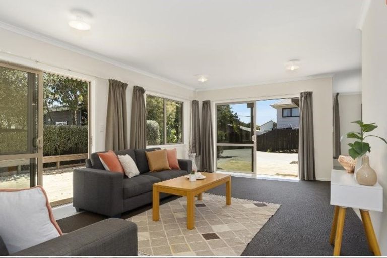 Photo of property in 34b Simpson Road, Papamoa Beach, Papamoa, 3118