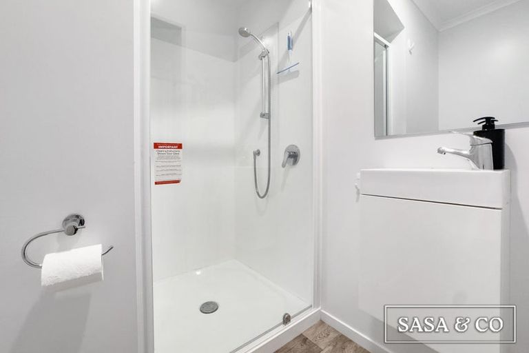 Photo of property in 1 Taruna Lane, Manukau, Auckland, 2104