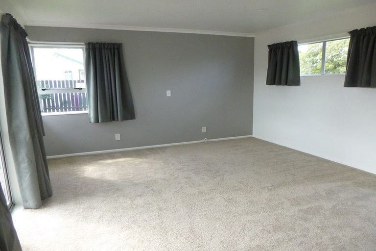 Photo of property in 4 Turakina Street, Westbrook, Palmerston North, 4412