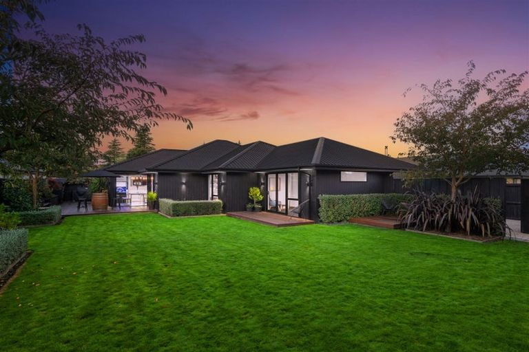 Photo of property in 19 Tiny Hill Drive, Rolleston, 7614