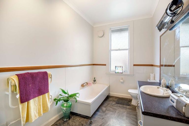 Photo of property in 90 Gonville Avenue, Gonville, Whanganui, 4501