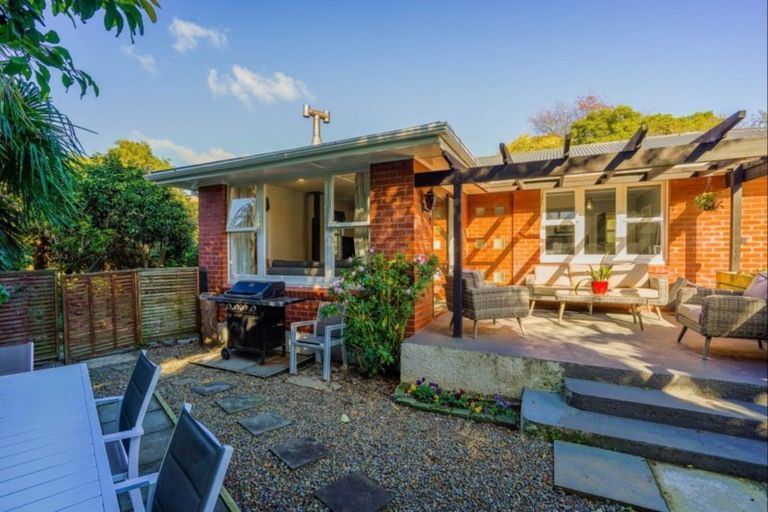 Photo of property in 10 Fleetwood Grove, Waikanae, 5036