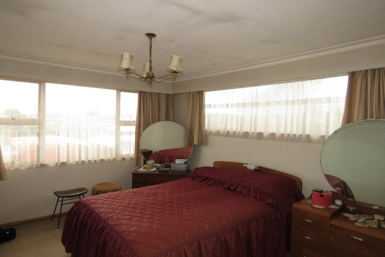 Photo of property in 61 Clifton Street, Windsor, Invercargill, 9810