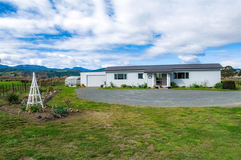 Photo of property in 104 Bryant Road, Brightwater, 7022