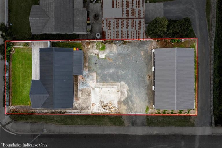 Photo of property in 95 Orchard West Road, Ngatea, 3503