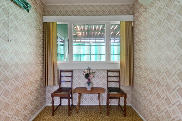 Photo of property in 18 Hurdon Street, Hurdon, New Plymouth, 4310