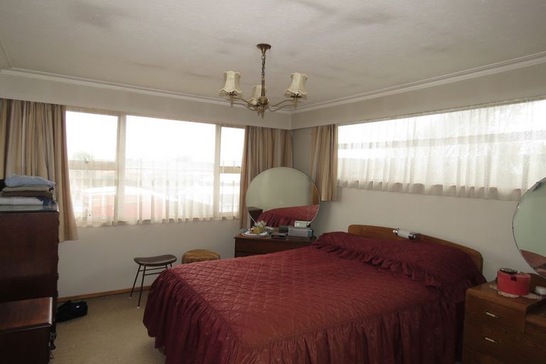 Photo of property in 61 Clifton Street, Windsor, Invercargill, 9810