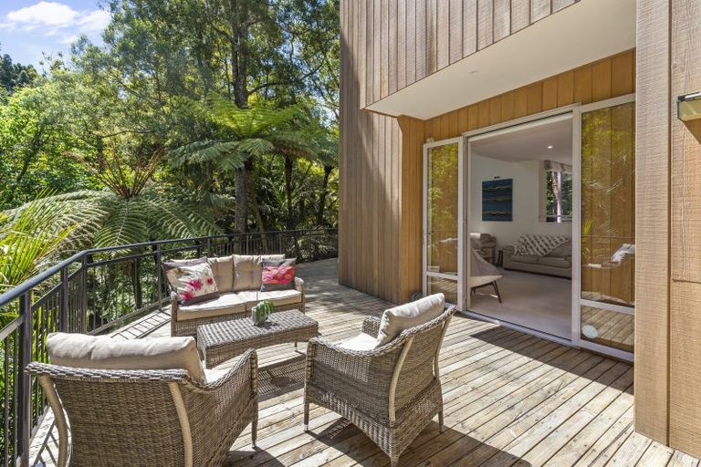 Photo of property in 133 Konini Road, Titirangi, Auckland, 0604