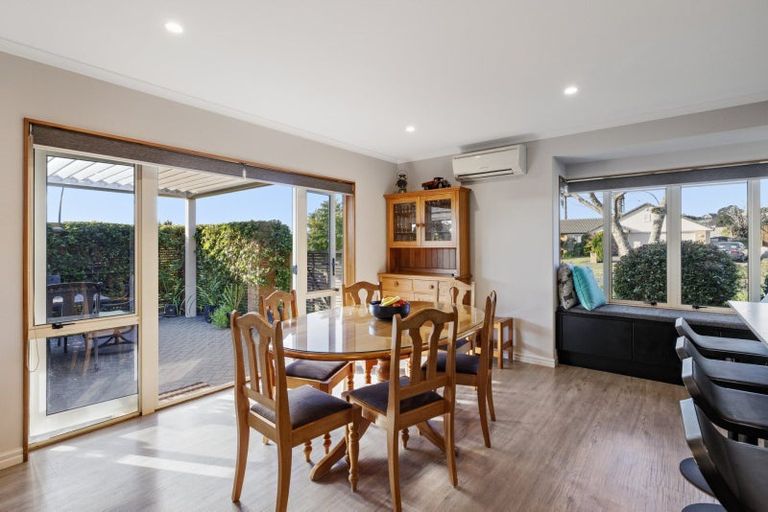 Photo of property in 1 Donnington Place, Bethlehem, Tauranga, 3110