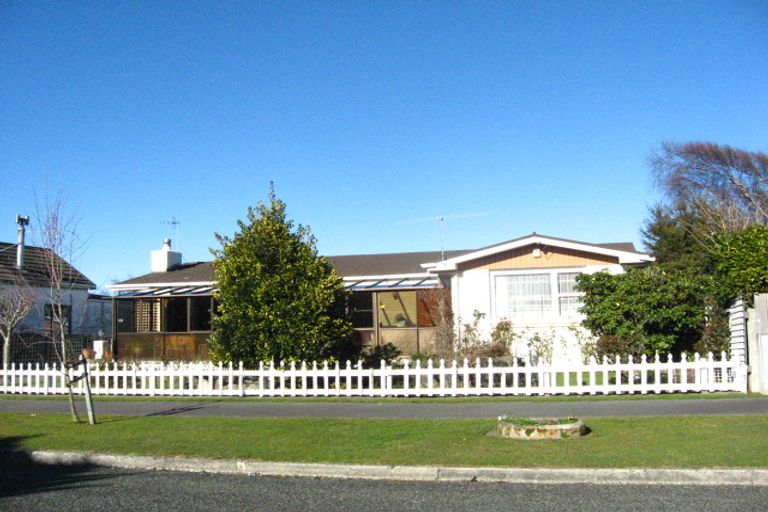 Photo of property in 47 Robertson Street, Richmond, Invercargill, 9810