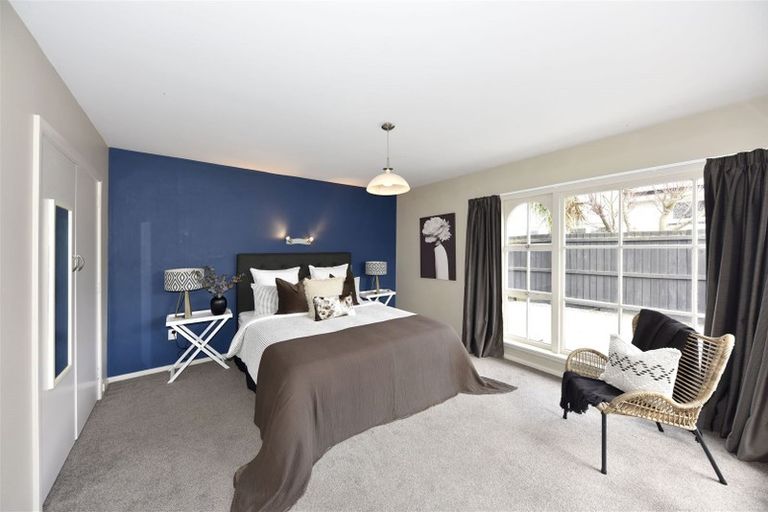 Photo of property in 33 Raxworthy Street, Ilam, Christchurch, 8041