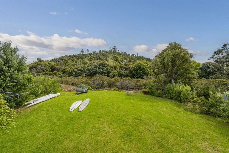 Photo of property in 4 Riverview Road, Cooks Beach, Whitianga, 3591