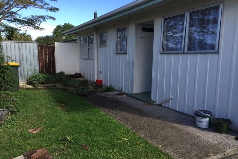 Photo of property in 1/35 Kelvin Road, Papakura, 2110