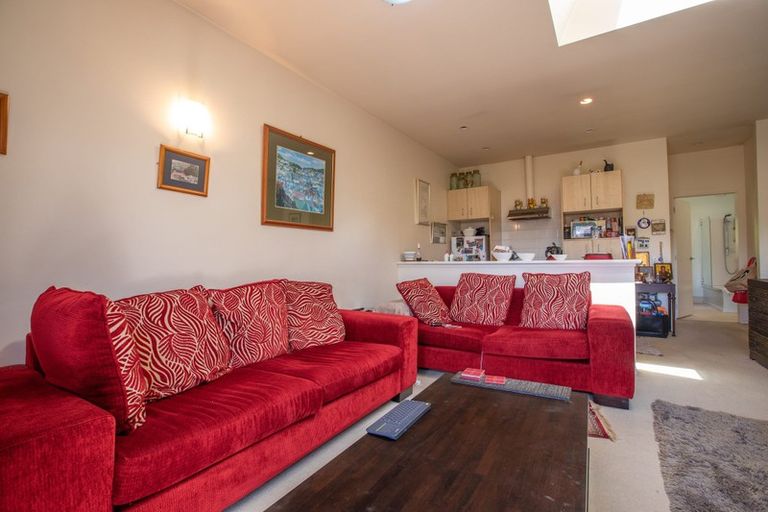 Photo of property in St Giles Court Apartments, 4/6 Vallance Street, Kilbirnie, Wellington, 6022