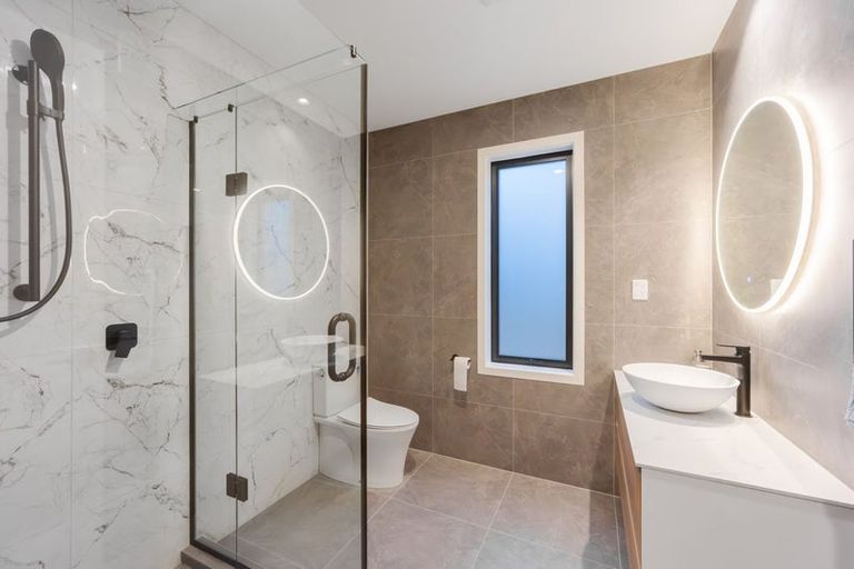 Photo of property in 49 Kumukumu Road, Long Bay, Auckland, 0630