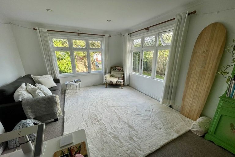 Photo of property in 30 Awamutu Grove, Waiwhetu, Lower Hutt, 5010