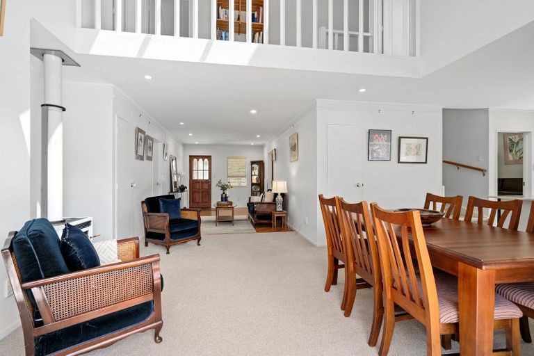 Photo of property in 1 Longfellow Street, Leamington, Cambridge, 3432