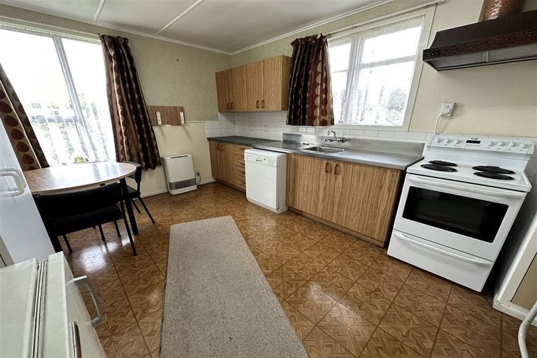 Photo of property in 165 Balmoral Drive, Tokoroa, 3420